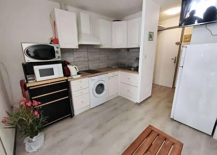 4 Pers, Cap D'agde, Proche - Fr-1-607-225 Appartement